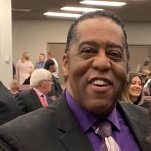 Meet your Posher, Farrell